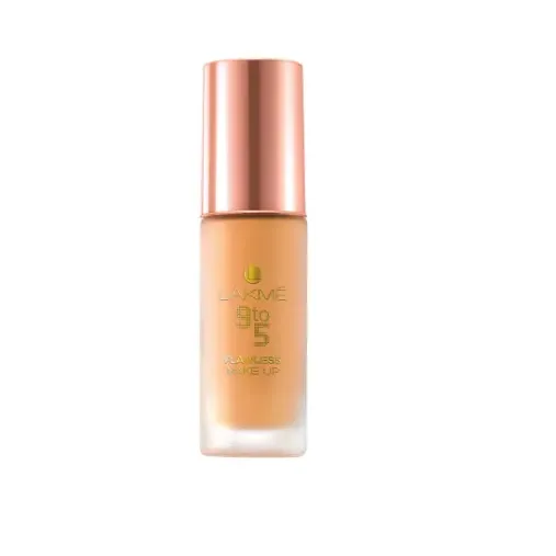 Lakme 9to5 Foundation Review: Does It Really Last a Full Office Day? - Glowora Pakistan