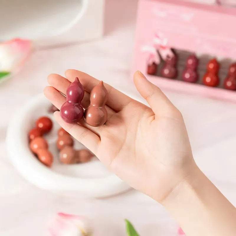 12 Mini Lipsticks for Rs 850: Genius Buy or Gimmick? Full Review - Glowora Pakistan
